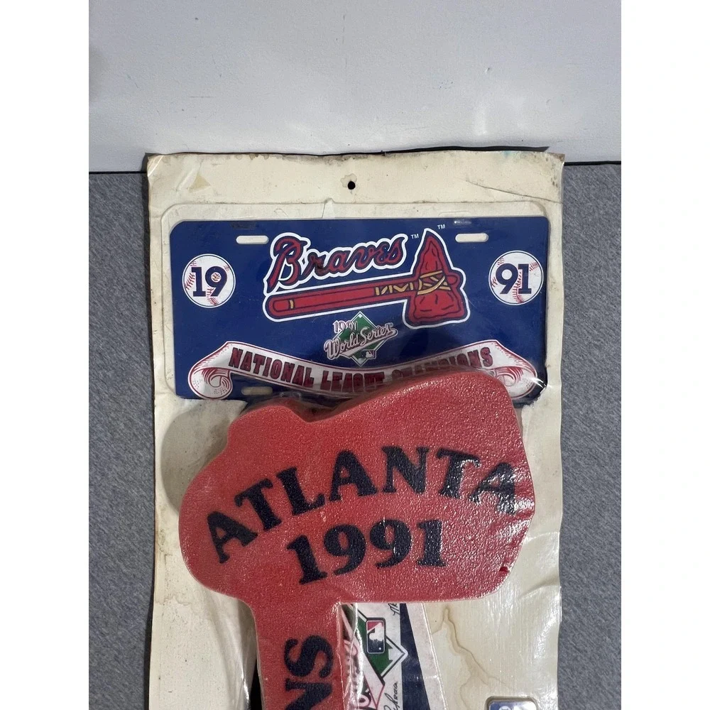 VTG Atlanta Braves Foam Tomahawk Tag Pennant Key Set 91 MLB Baseball NL Champs